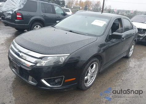 2010 Ford Fusion Sport z USA, uszkodzony, nr VIN 3FAHP0DC7AR185447